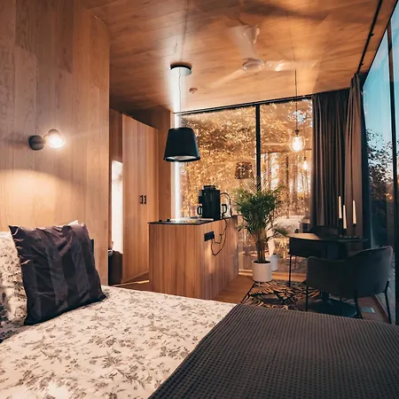 Apartment Mimpi Experience Peegelmajad